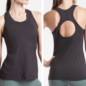 Athleta Women’s Black Nitro Semi Fitted Keyhole Tank Top‎ Size Medium M Athletic